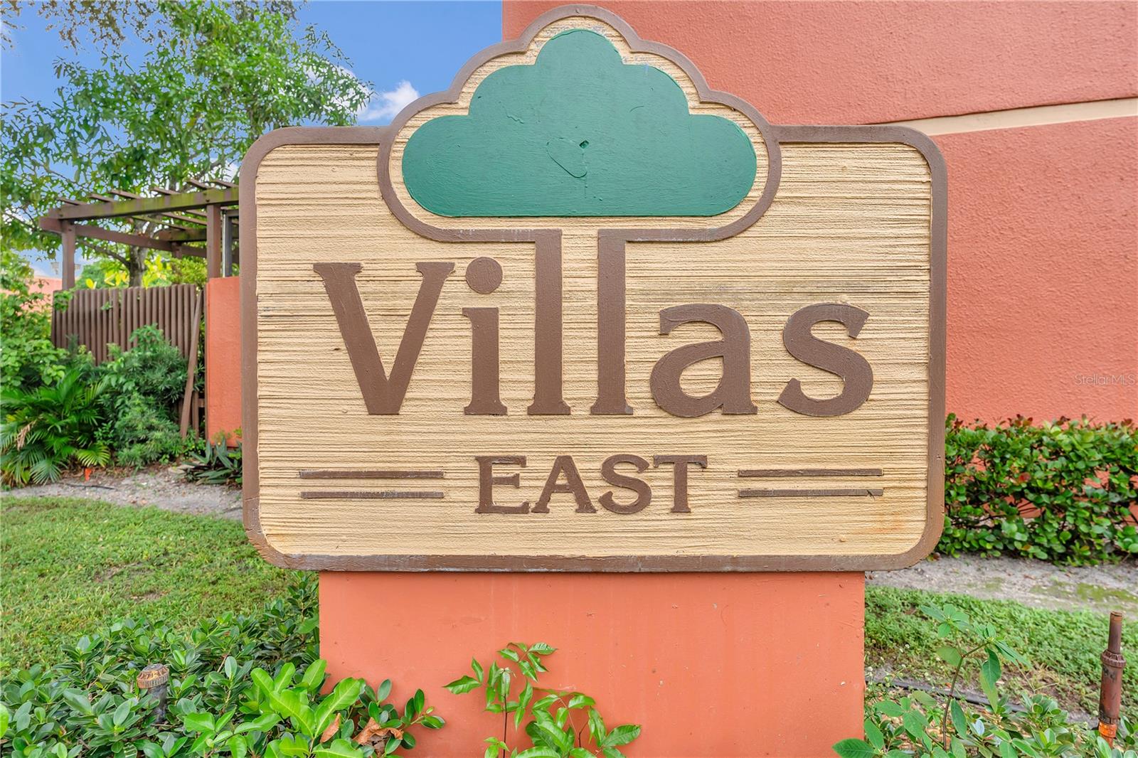 Image 23 of 31 For 1490 Laguna Lane