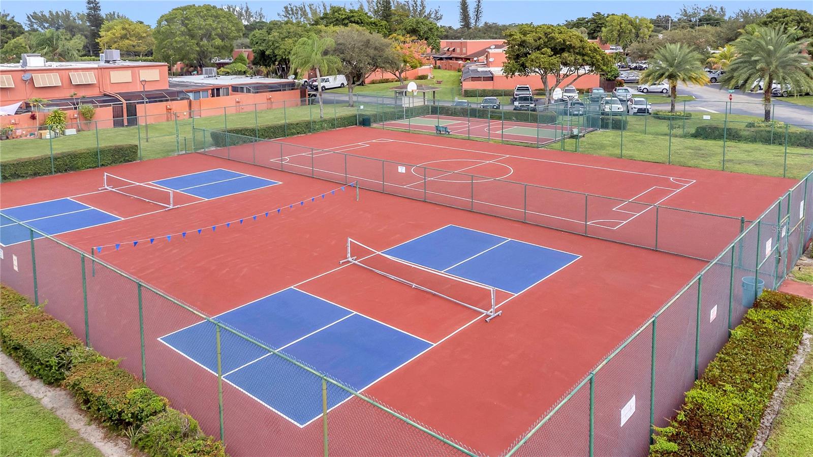 Image 25 of 31 For 1490 Laguna Lane