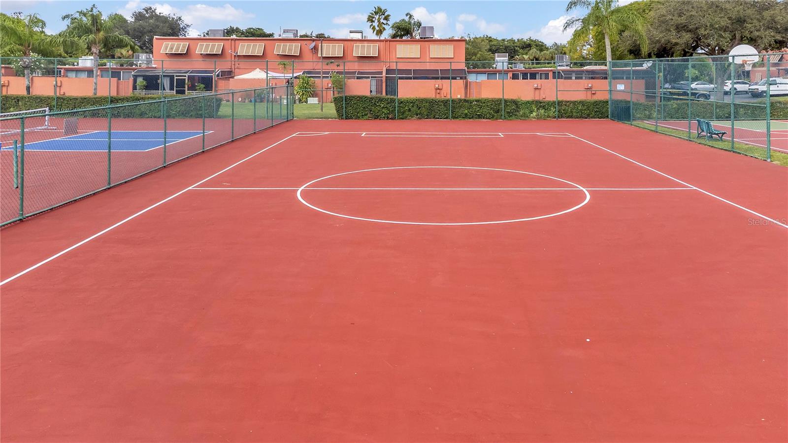 Image 26 of 31 For 1490 Laguna Lane