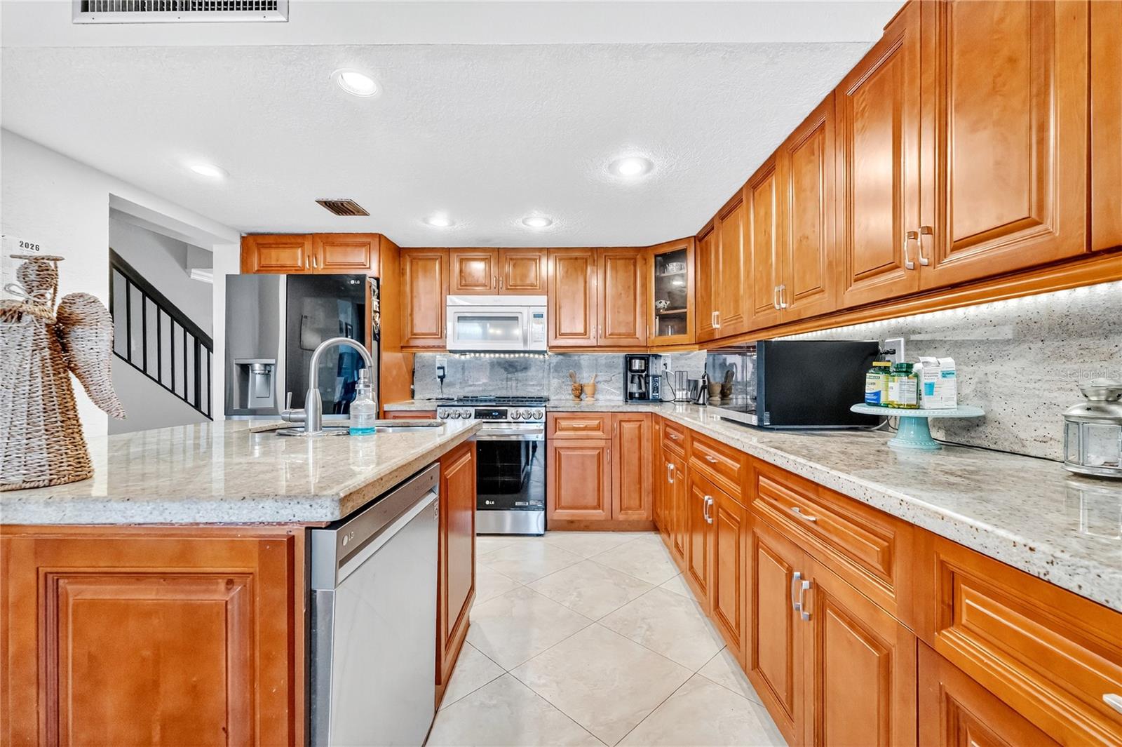 Image 8 of 31 For 1490 Laguna Lane