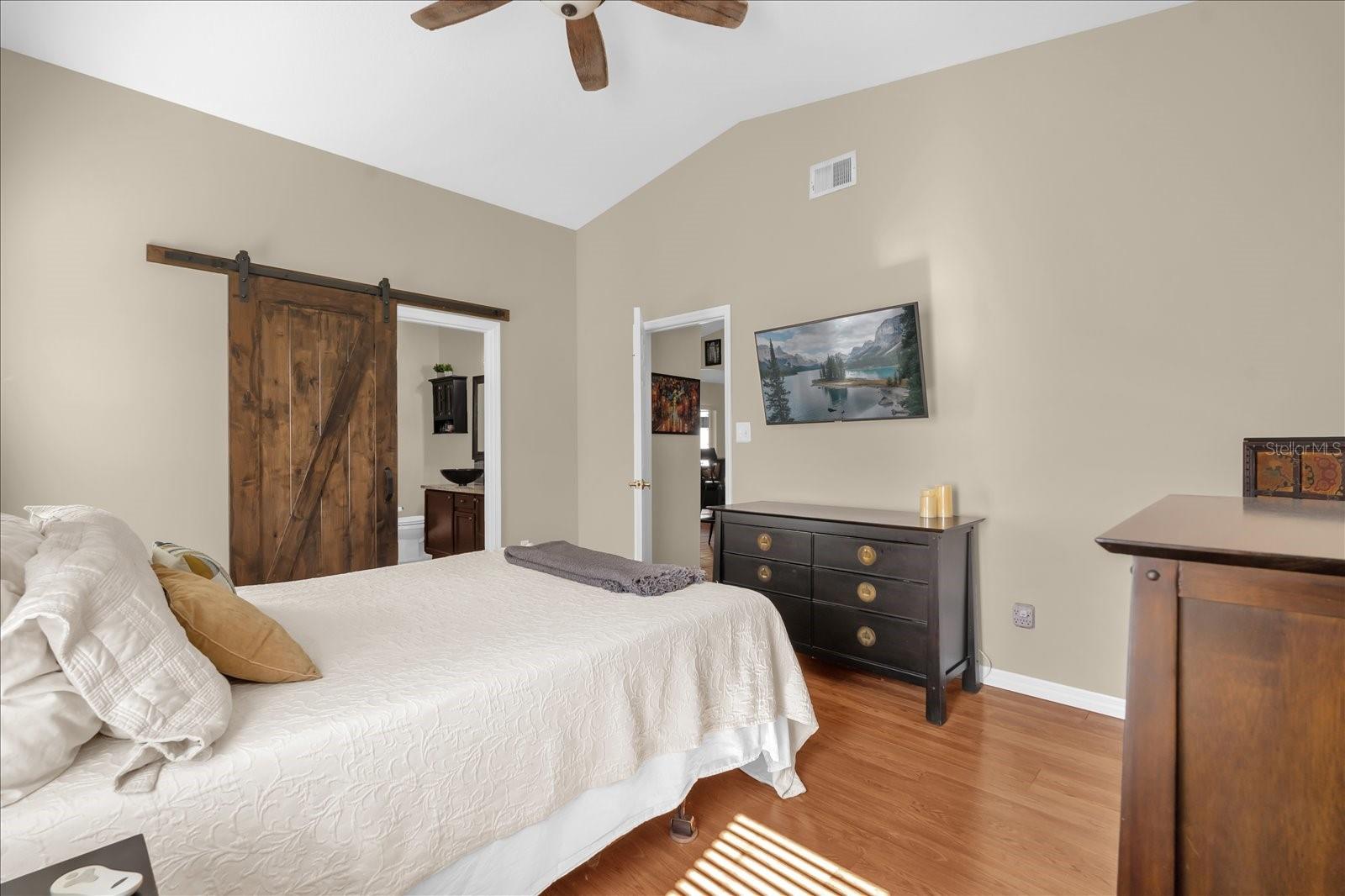 Image 15 of 32 For 14421 Indian Ridge Trail