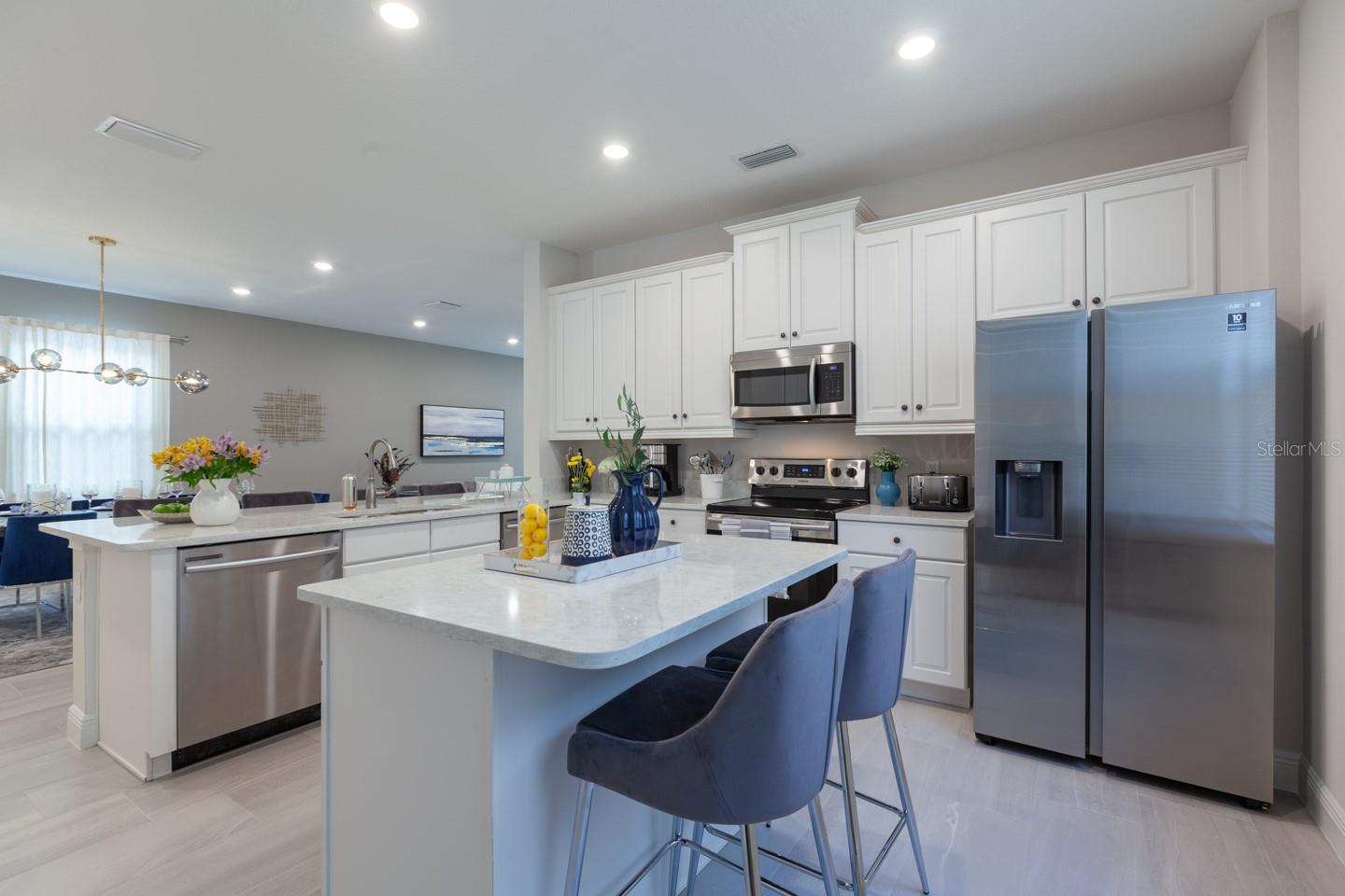 Image 16 of 69 For 404 Southfield Street