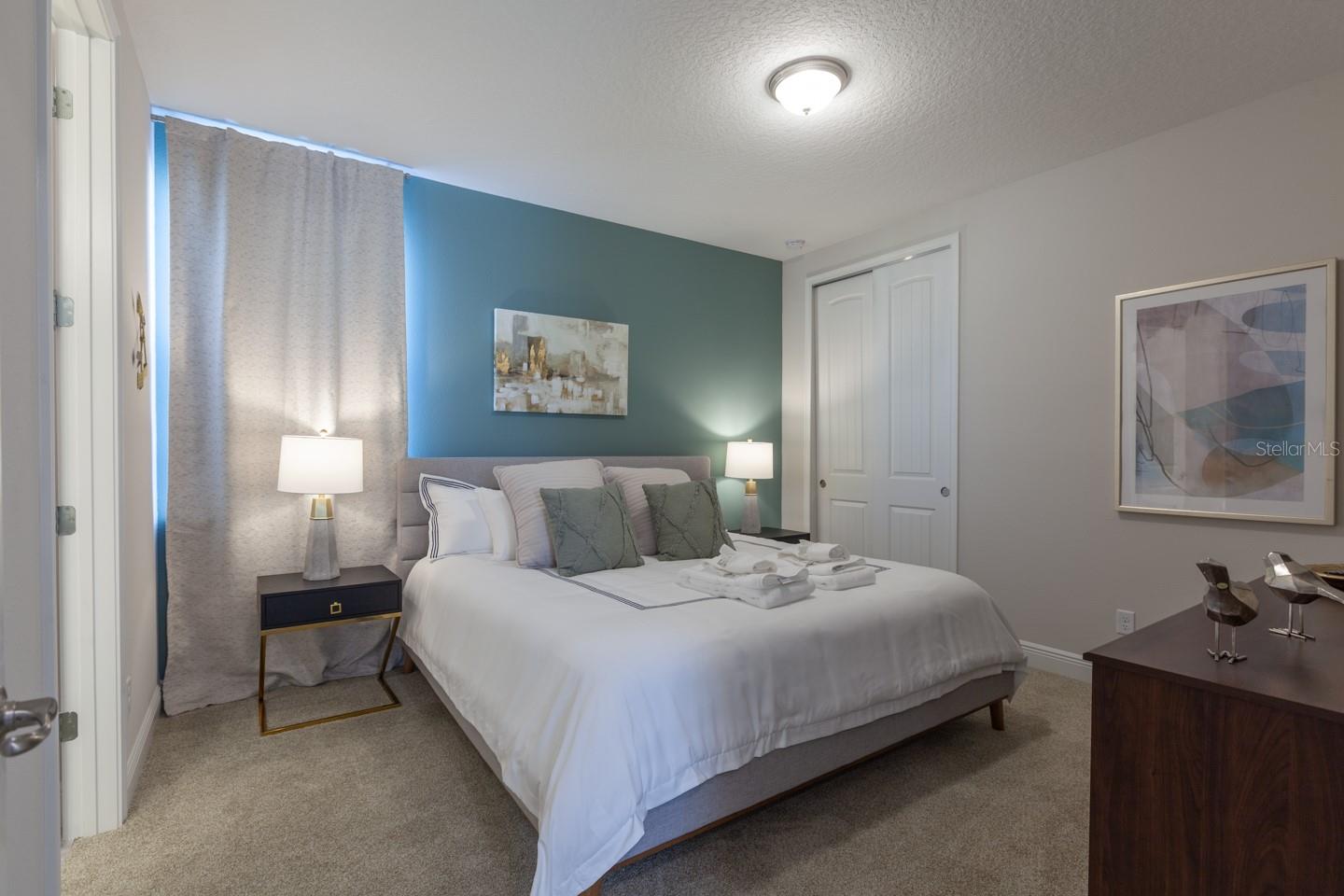 Image 27 of 69 For 404 Southfield Street