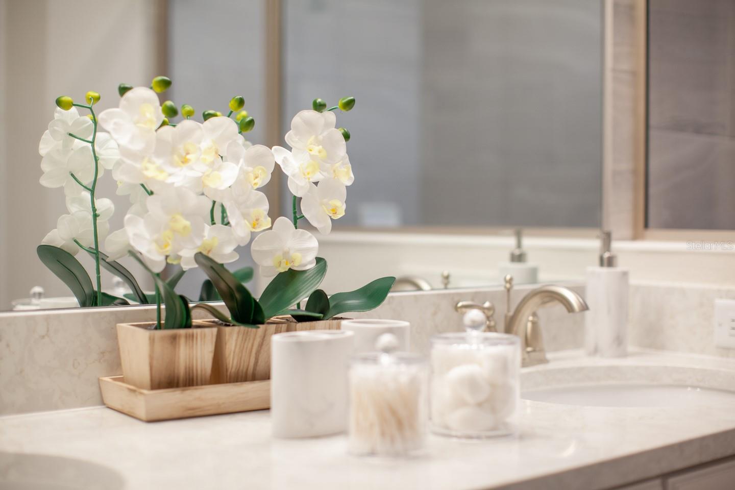 Image 68 of 69 For 404 Southfield Street