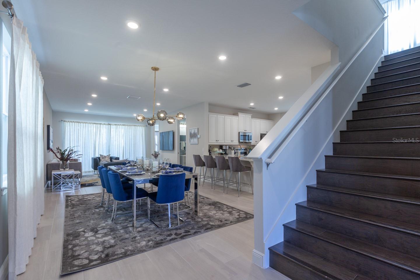 Image 9 of 69 For 404 Southfield Street