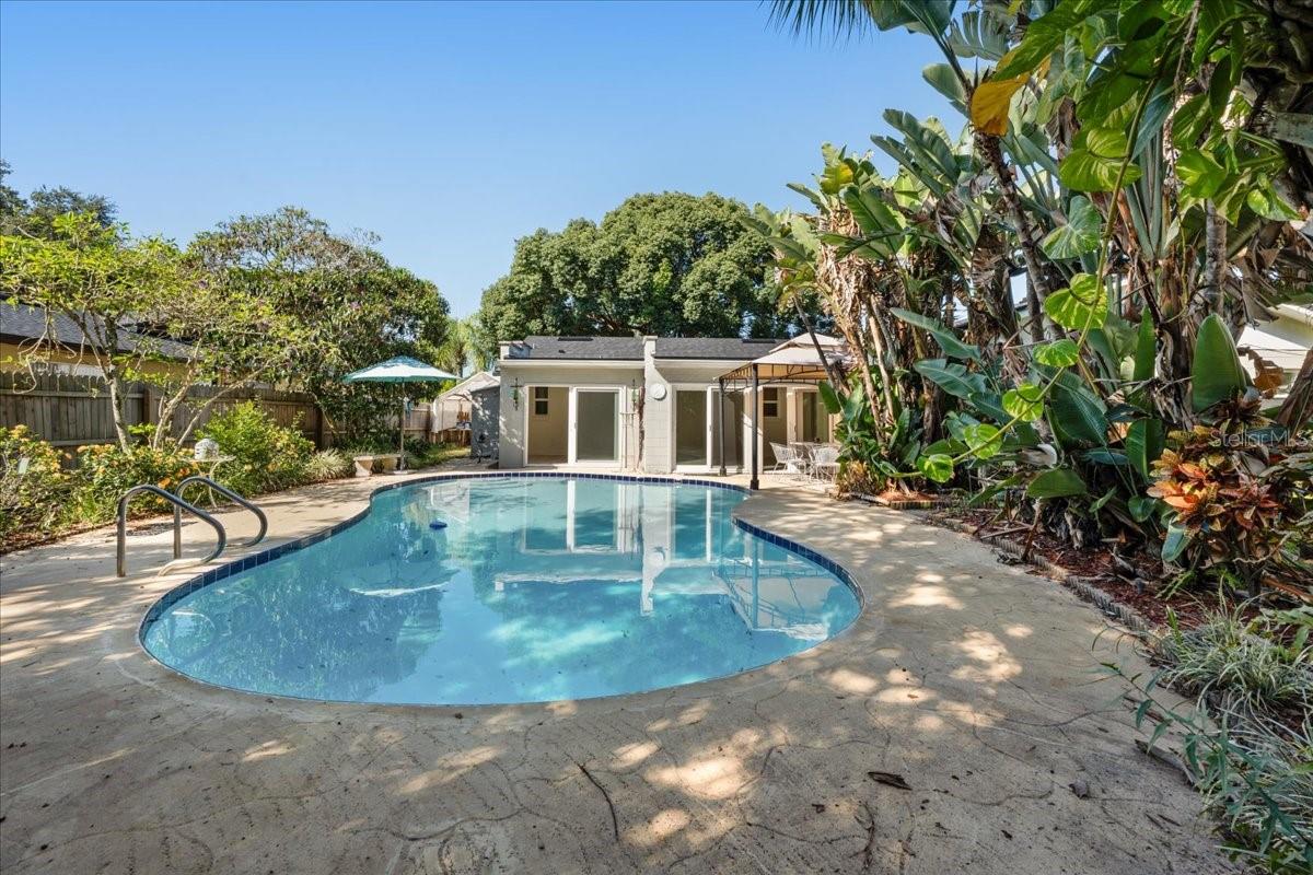 Image 31 of 42 For 4991 Tangerine Avenue