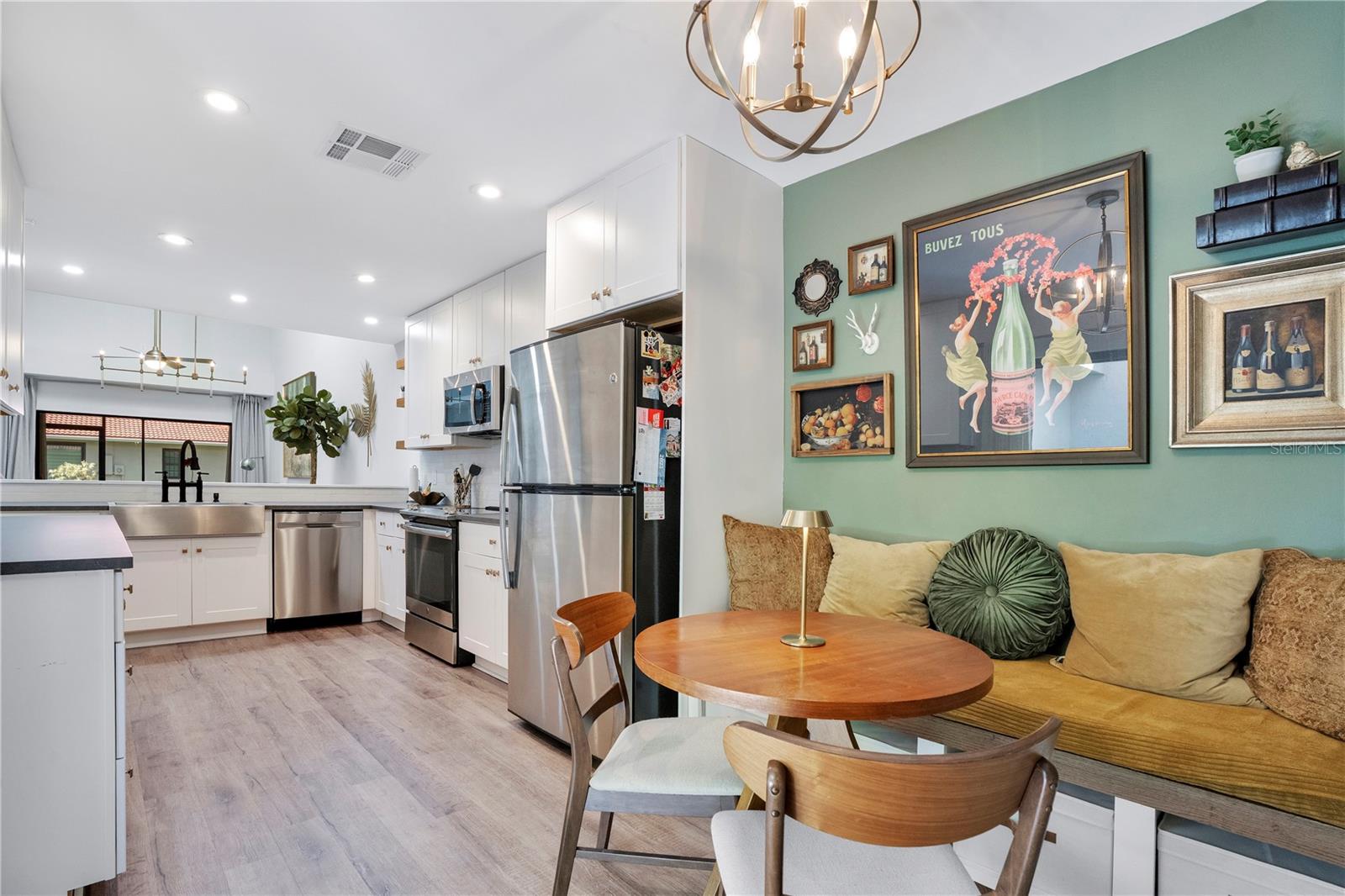 Image 8 of 43 For 7736 Windbreak Road