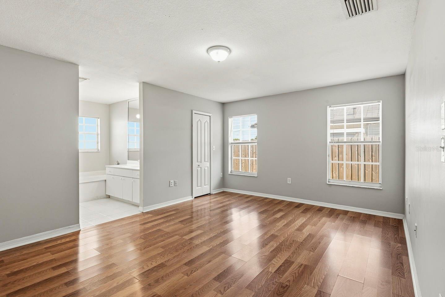 Image 16 of 44 For 15313 138th Terrace