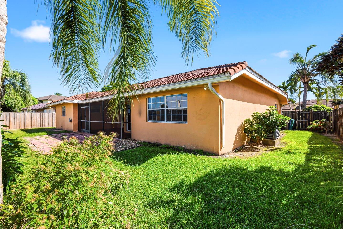 Image 43 of 44 For 15313 138th Terrace