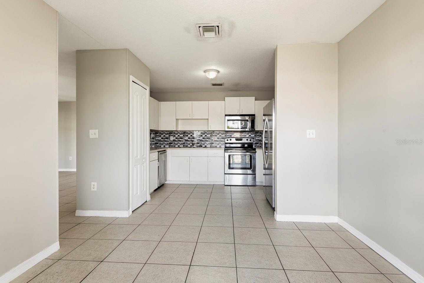 Image 9 of 44 For 15313 138th Terrace