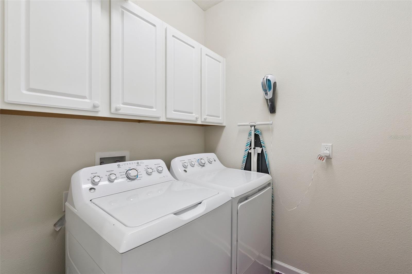 Image 21 of 23 For 10275 Memoir Avenue