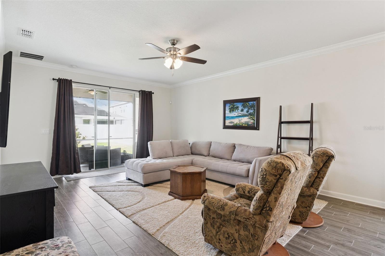 Image 9 of 23 For 10275 Memoir Avenue