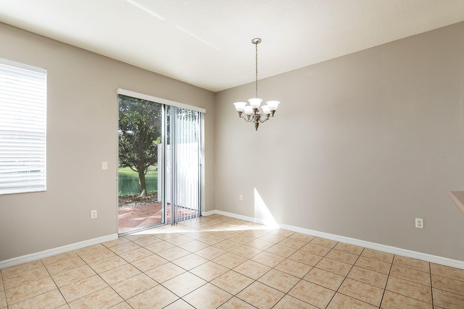 Image 10 of 27 For 3072 Seaview Castle Drive