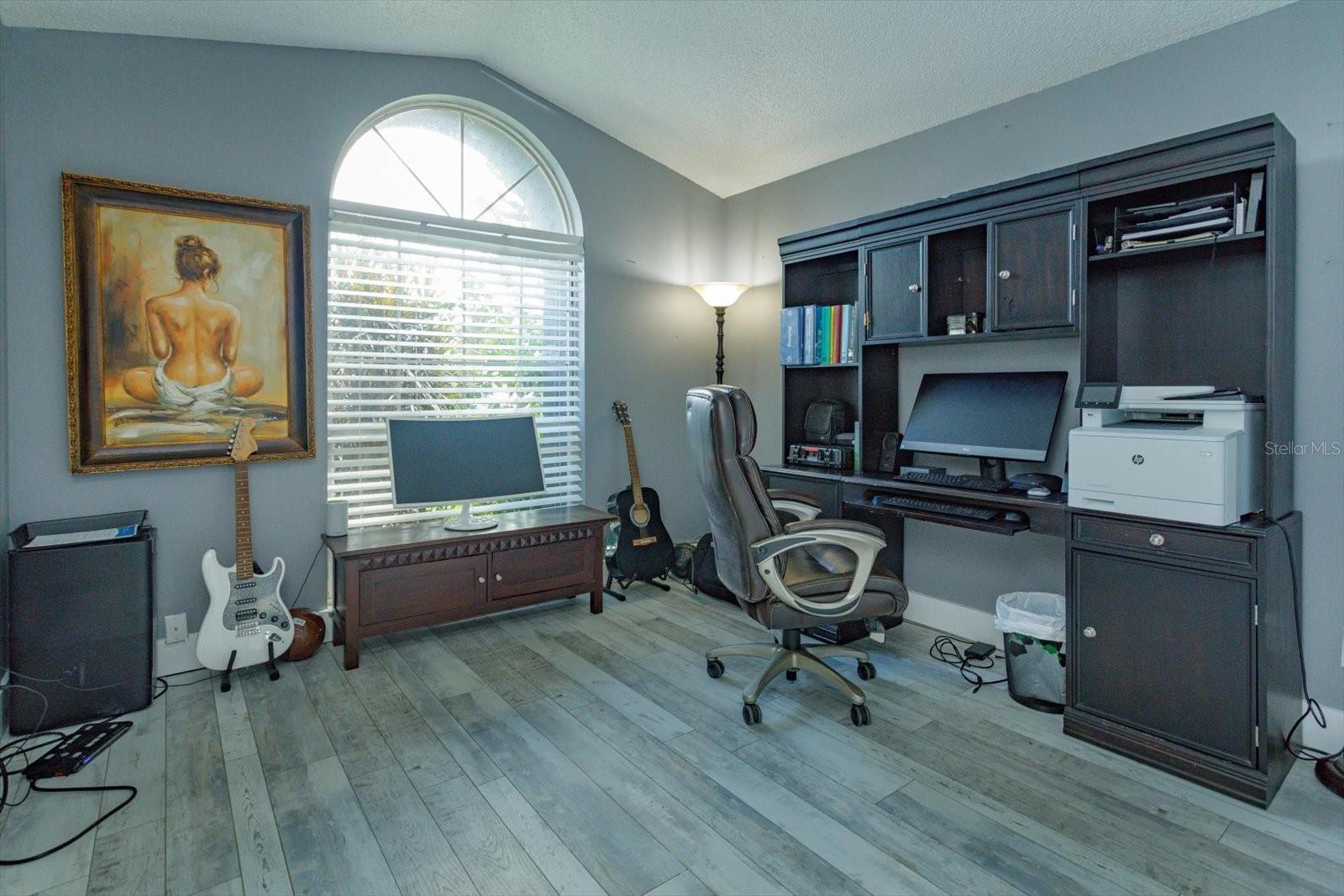 Image 22 of 28 For 784 Minerva Lane