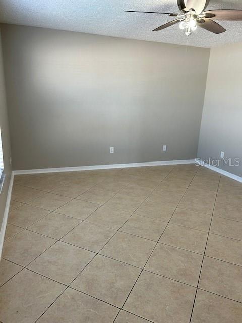 Image 13 of 28 For 15181 Sugargrove Way