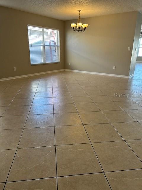 Image 9 of 28 For 15181 Sugargrove Way