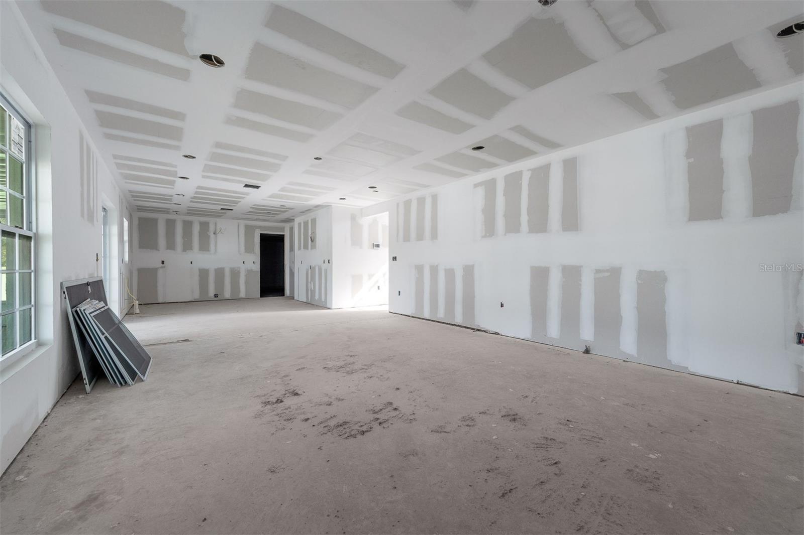 Image 12 of 36 For 2960 White Magnolia Loop