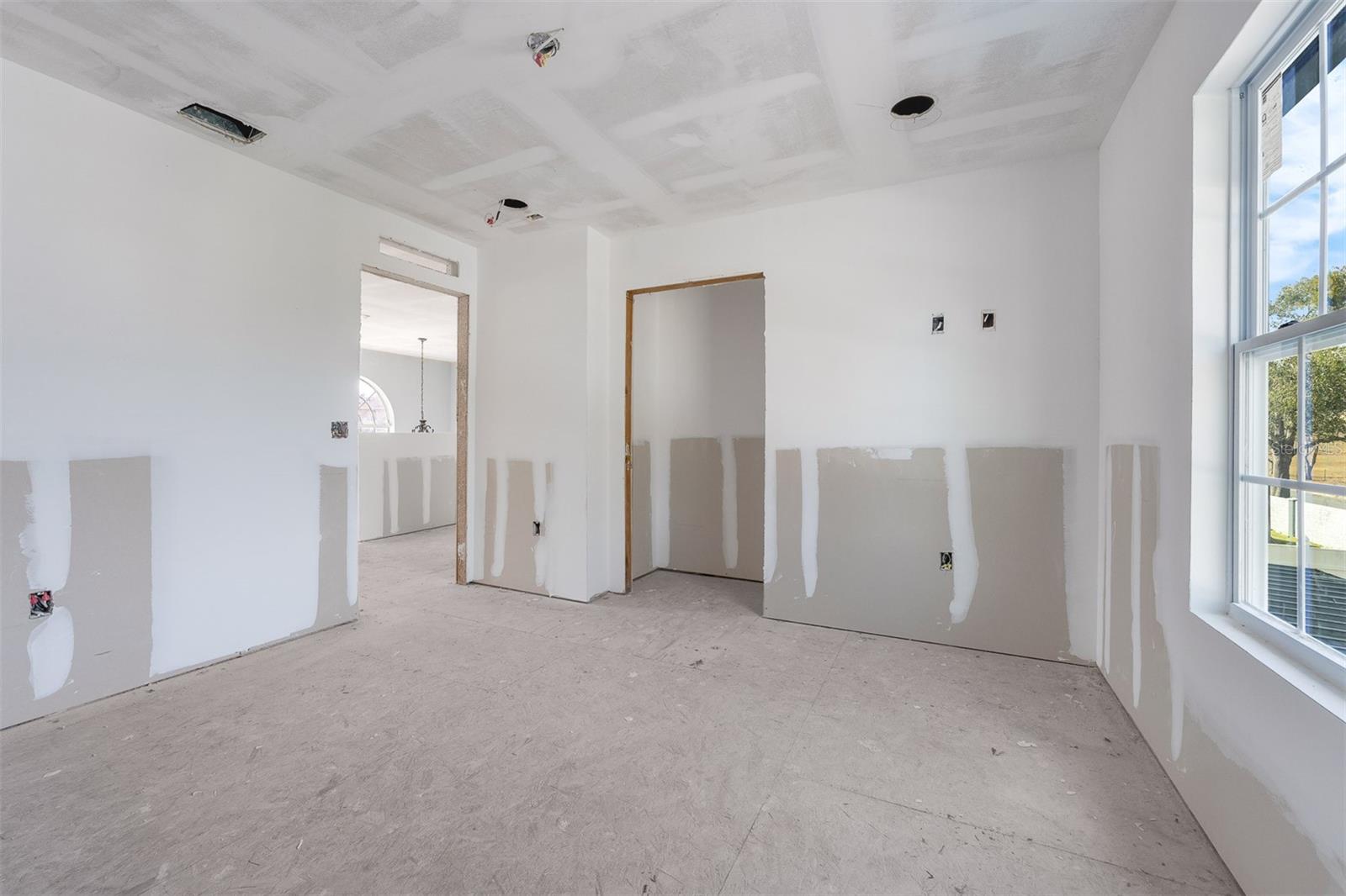 Image 25 of 36 For 2960 White Magnolia Loop