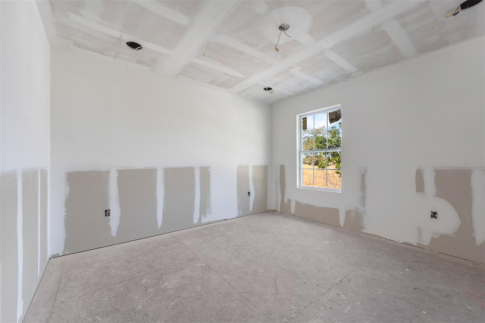 Image 26 of 36 For 2960 White Magnolia Loop