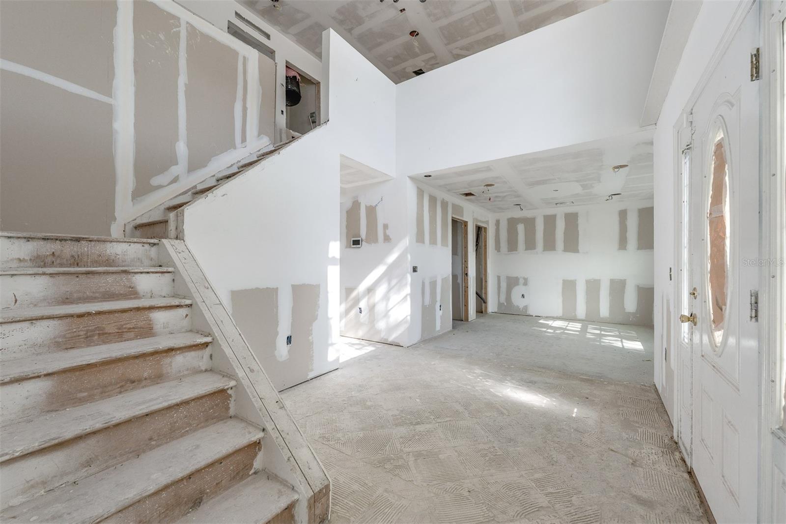 Image 6 of 36 For 2960 White Magnolia Loop