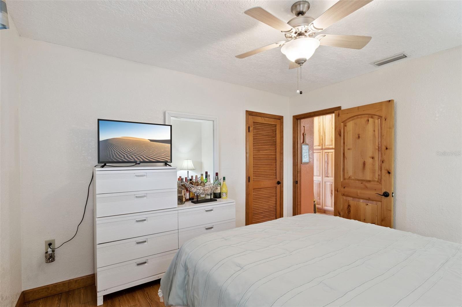 Image 14 of 20 For 11113 Pine Ridge Road