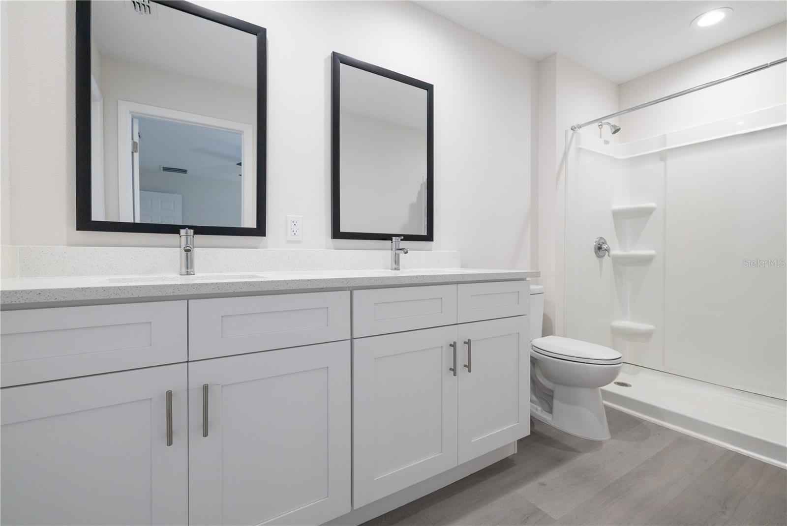 Image 10 of 27 For 1171 9th Street