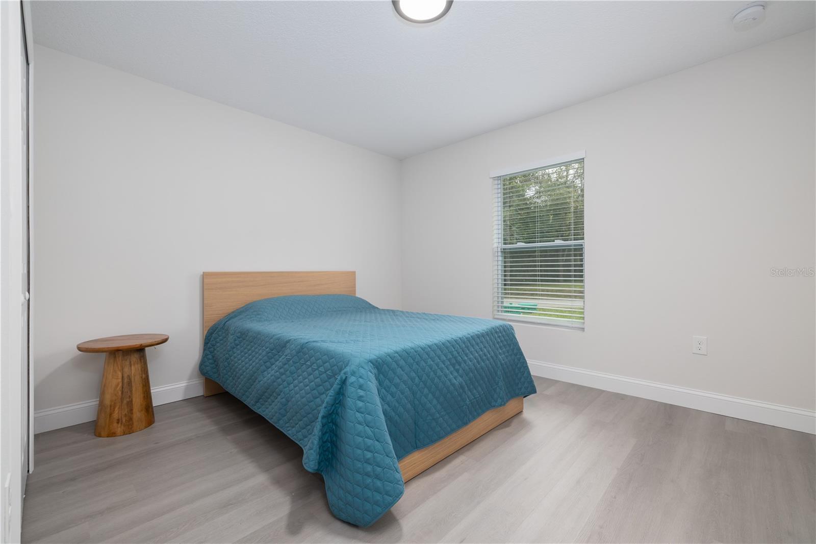 Image 14 of 27 For 1171 9th Street