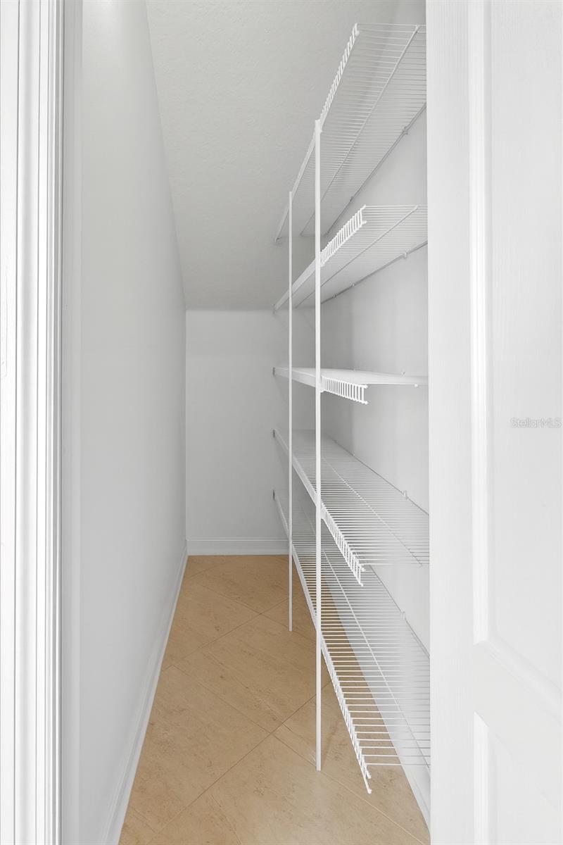 Image 34 of 46 For 20126 Nob Oak Avenue