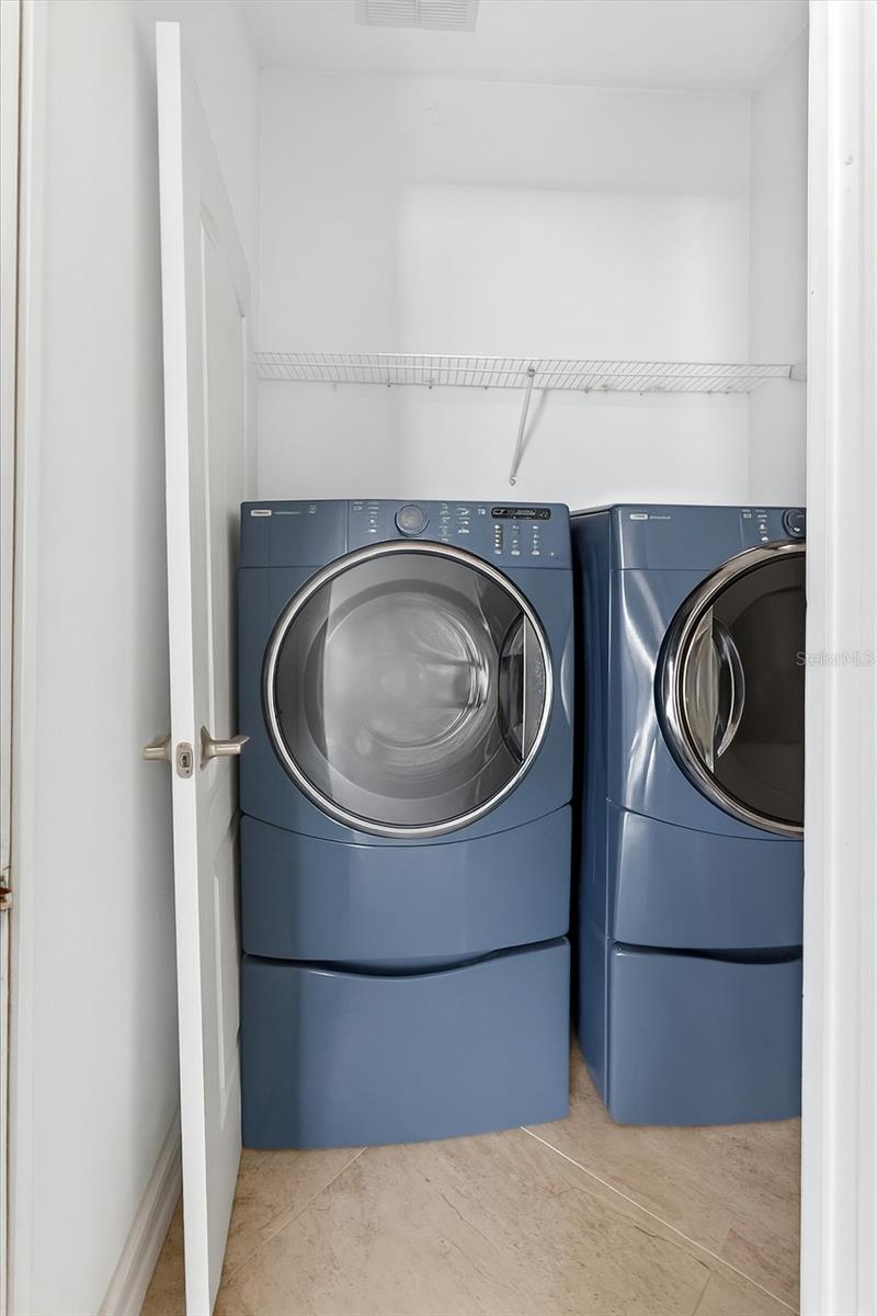 Image 35 of 46 For 20126 Nob Oak Avenue