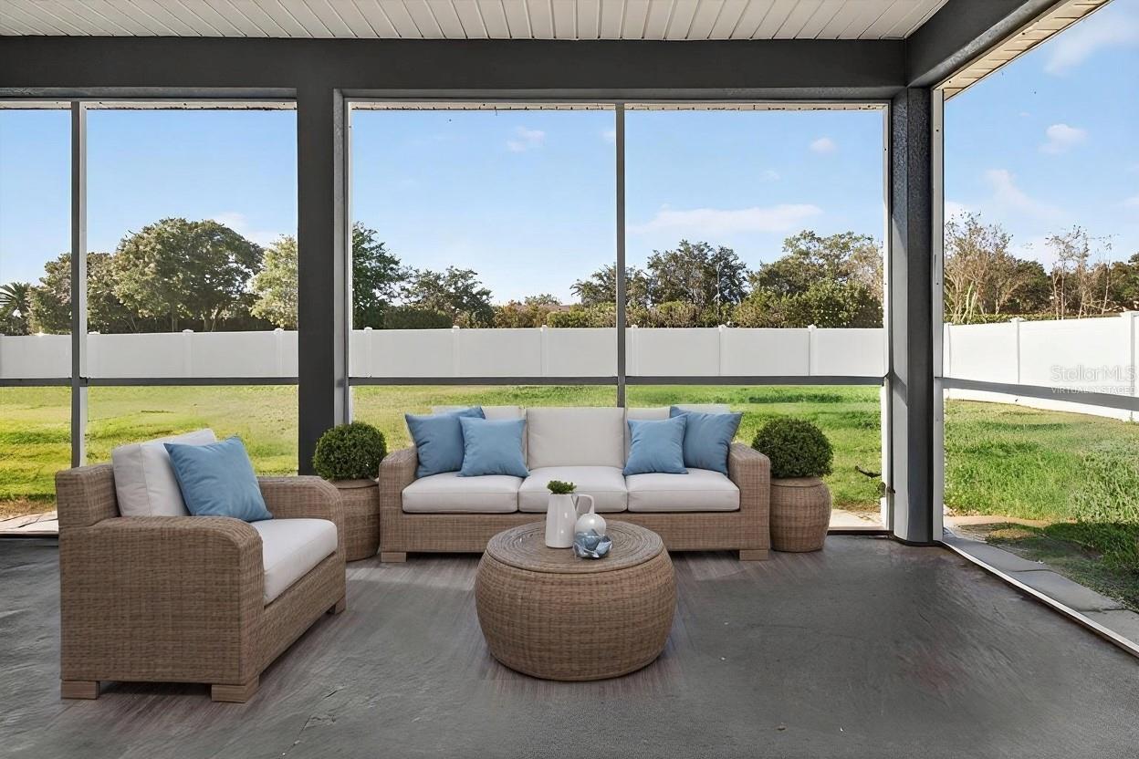 Image 37 of 46 For 20126 Nob Oak Avenue