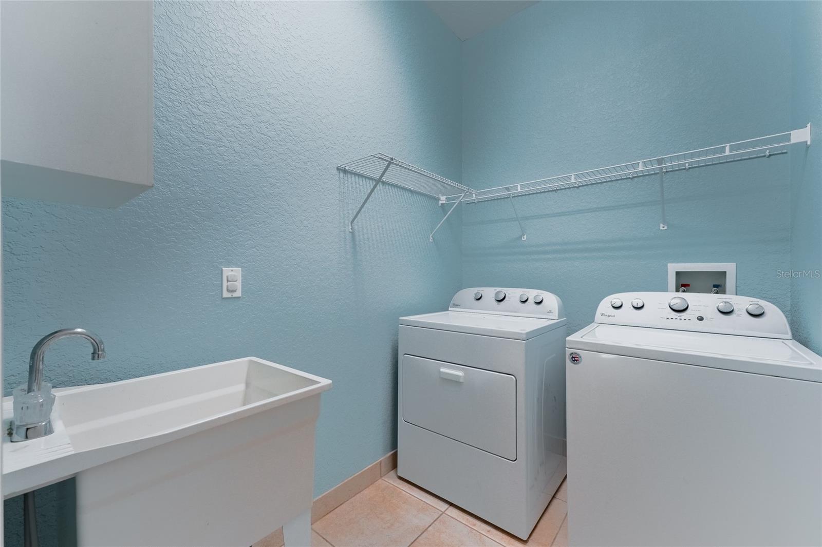 Image 11 of 20 For 6920 Helmsley Circle