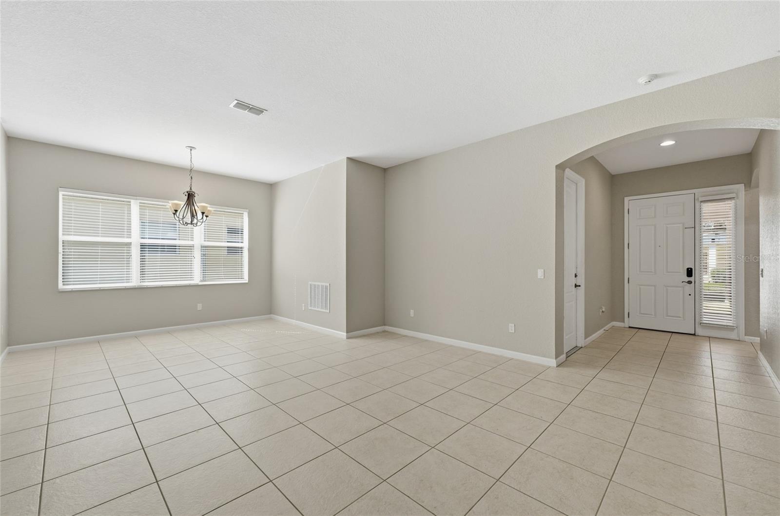 Image 16 of 20 For 6920 Helmsley Circle