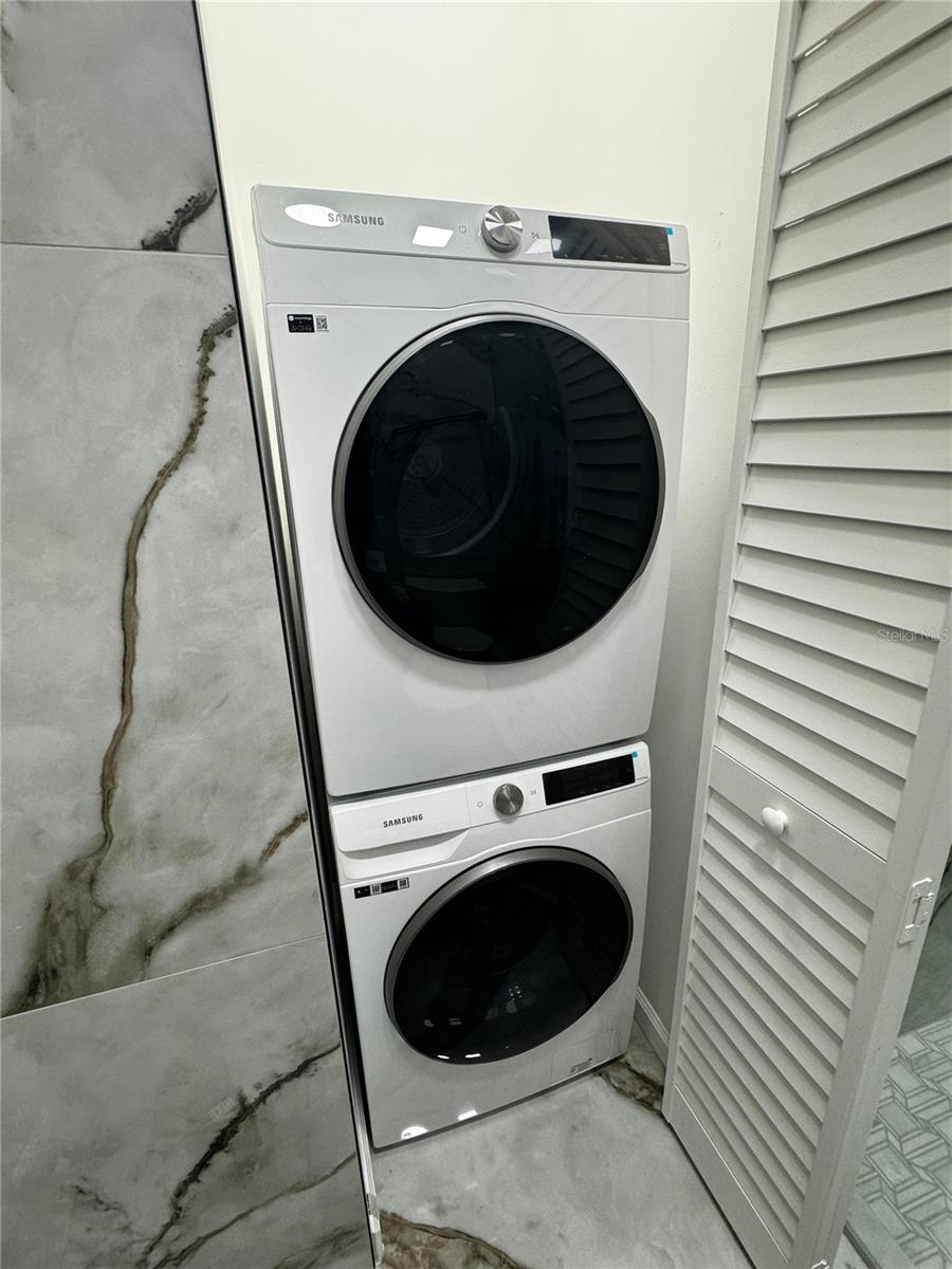 Image 36 of 45 For 4144 21st Street