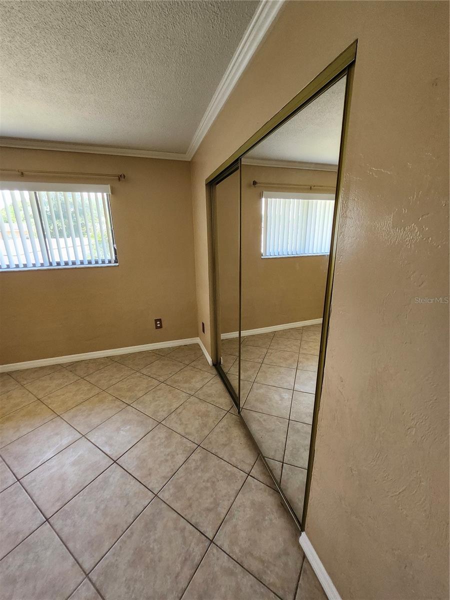 Image 18 of 32 For 812 Kottle Circle S