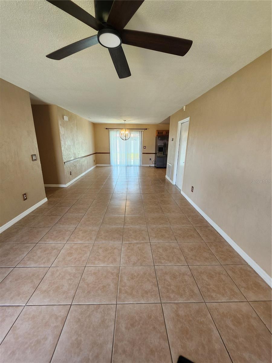 Image 8 of 32 For 812 Kottle Circle S