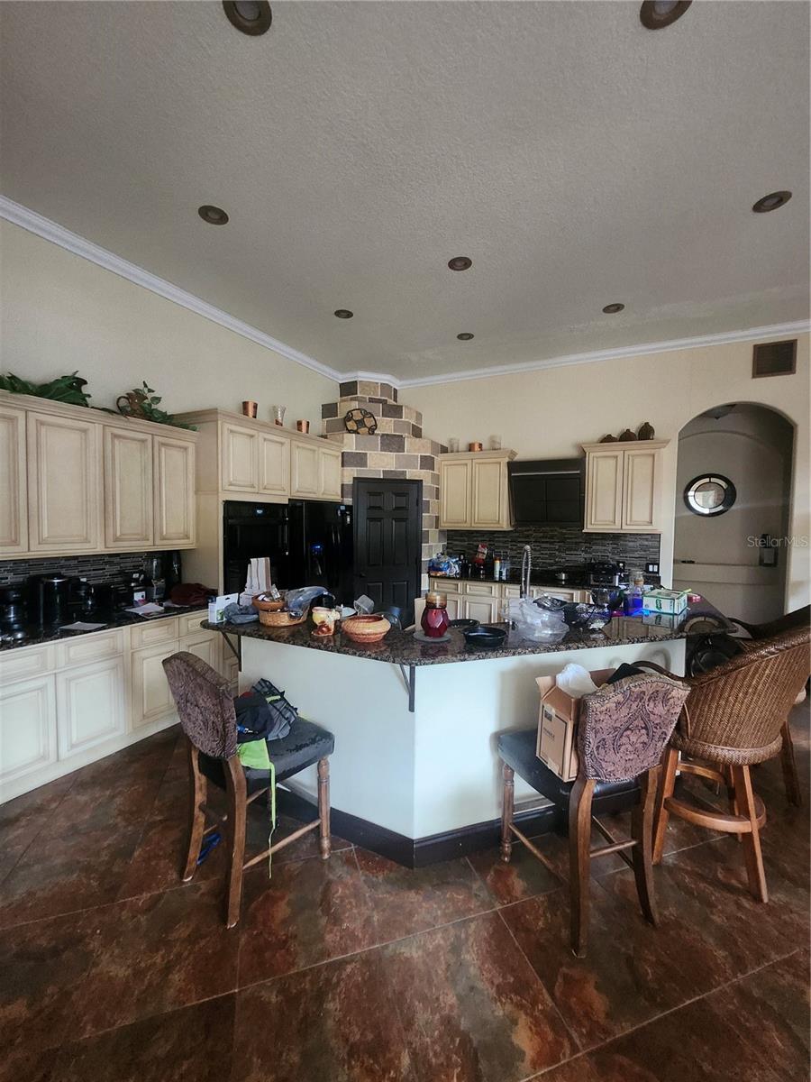 Image 14 of 31 For 2930 Marsh Road