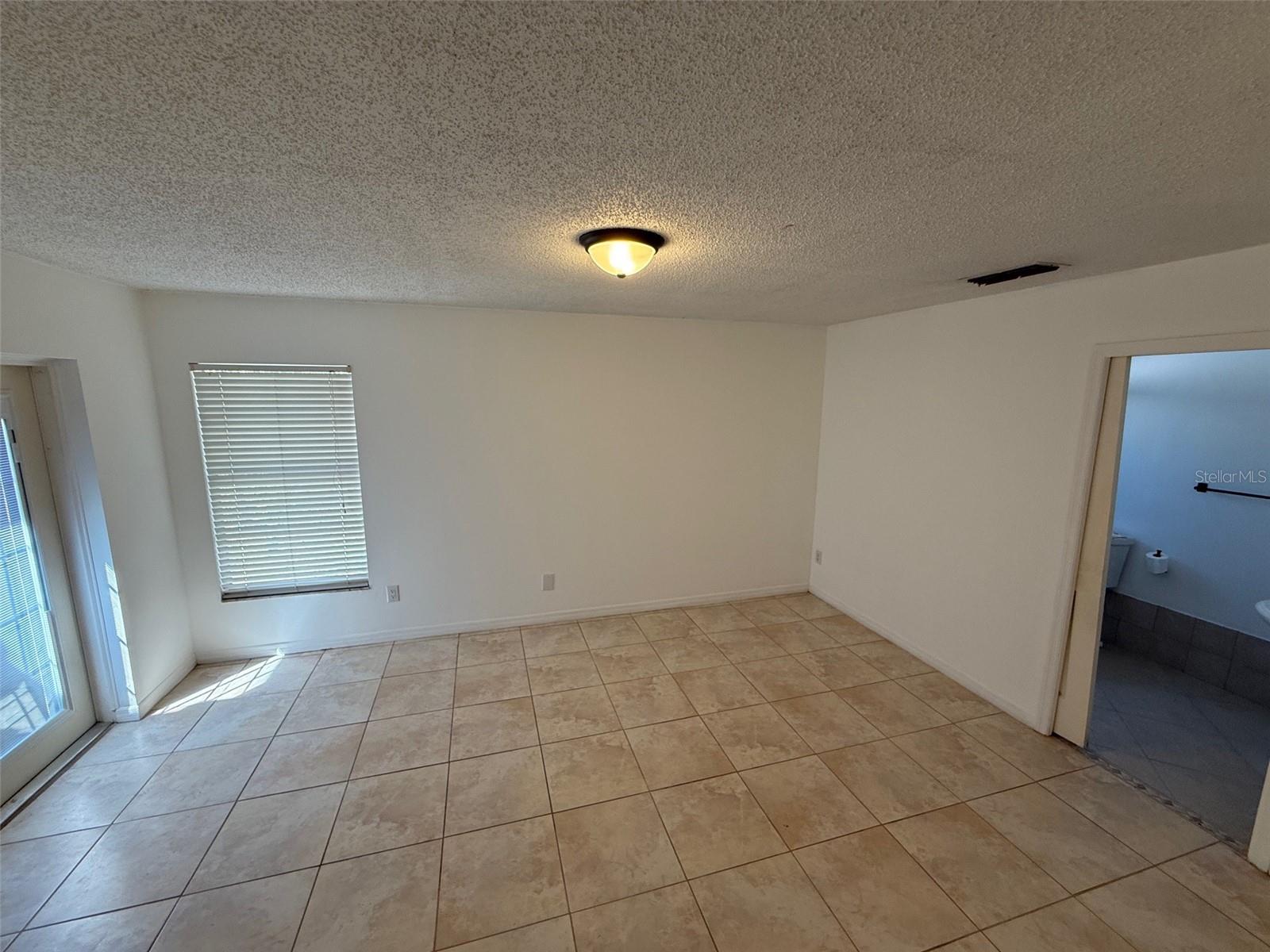 Image 16 of 38 For 1294 Madelena Avenue