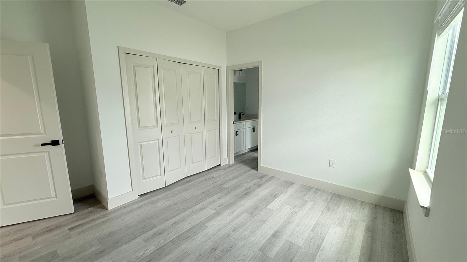 Image 21 of 45 For 15001 28th Terrace Road