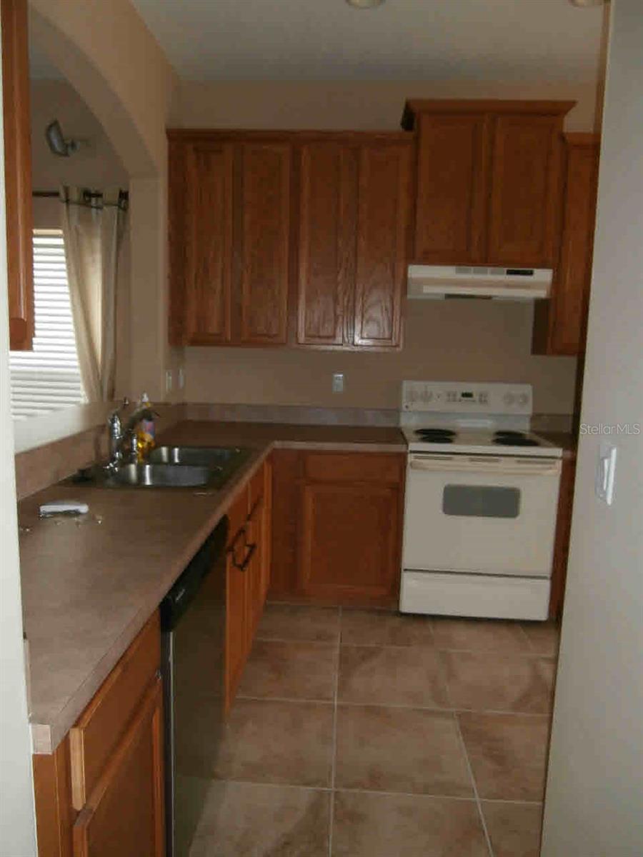 Image 4 of 12 For 13236 Early Frost Circle