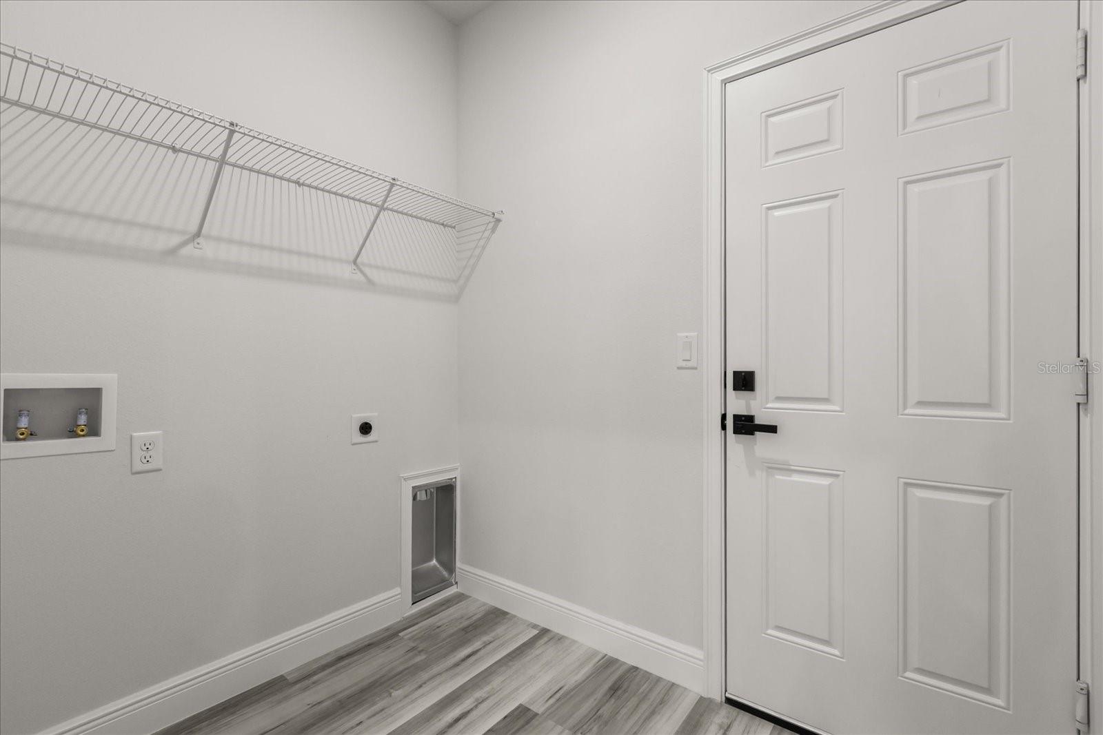 Image 15 of 38 For 6761 151st Loop