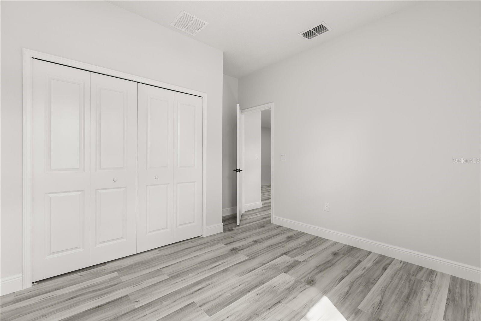 Image 24 of 38 For 6761 151st Loop