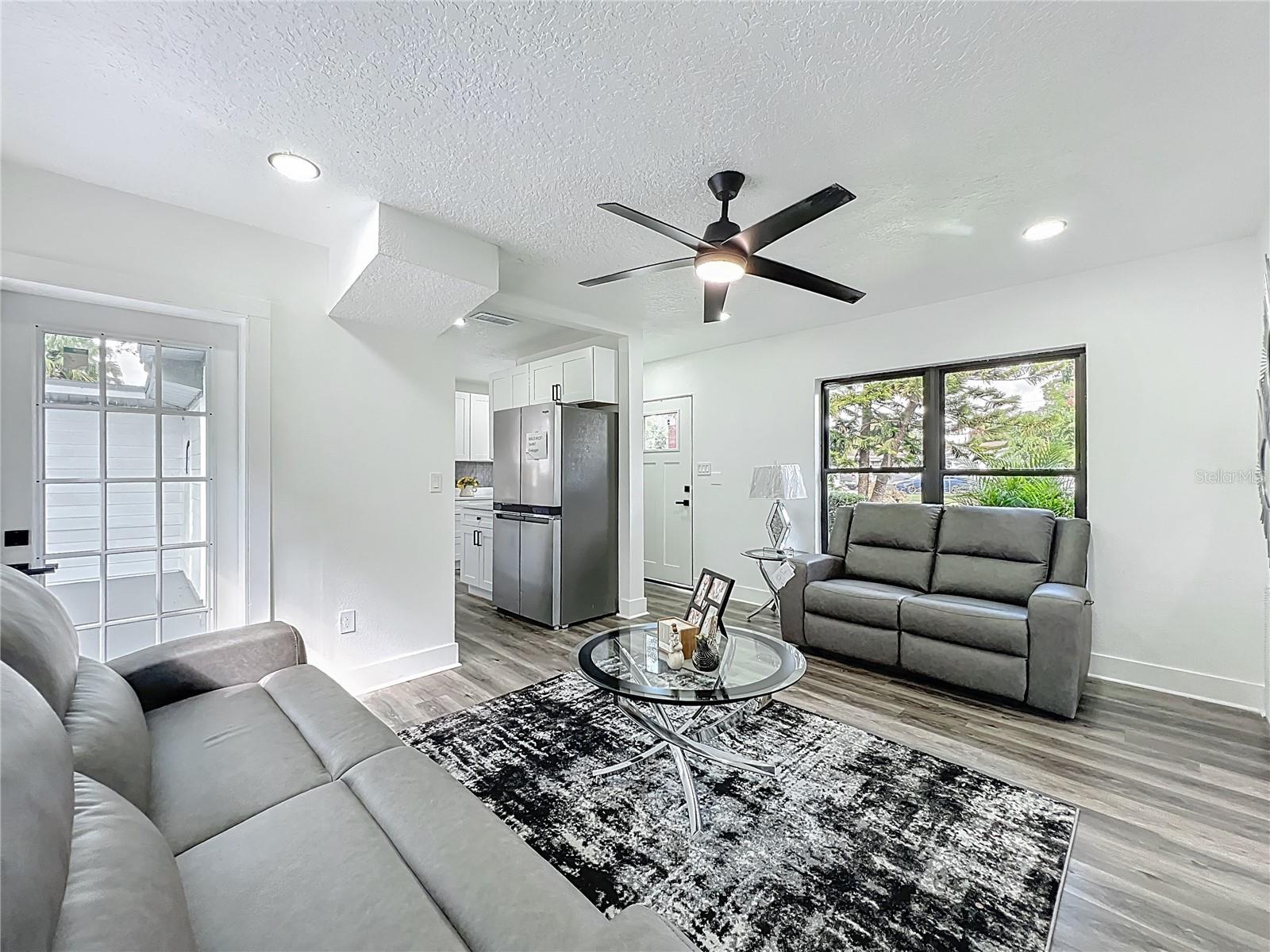 Image 10 of 37 For 6124 Dogwood Drive