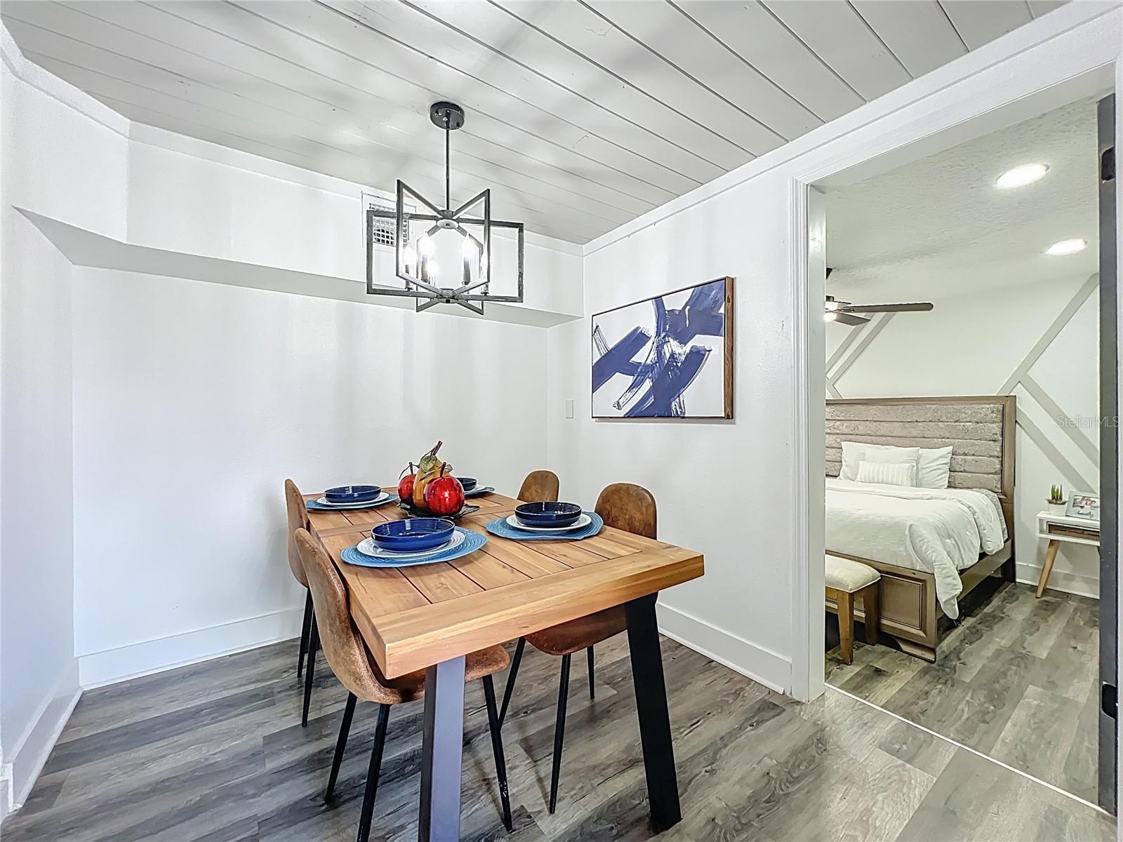 Image 20 of 37 For 6124 Dogwood Drive