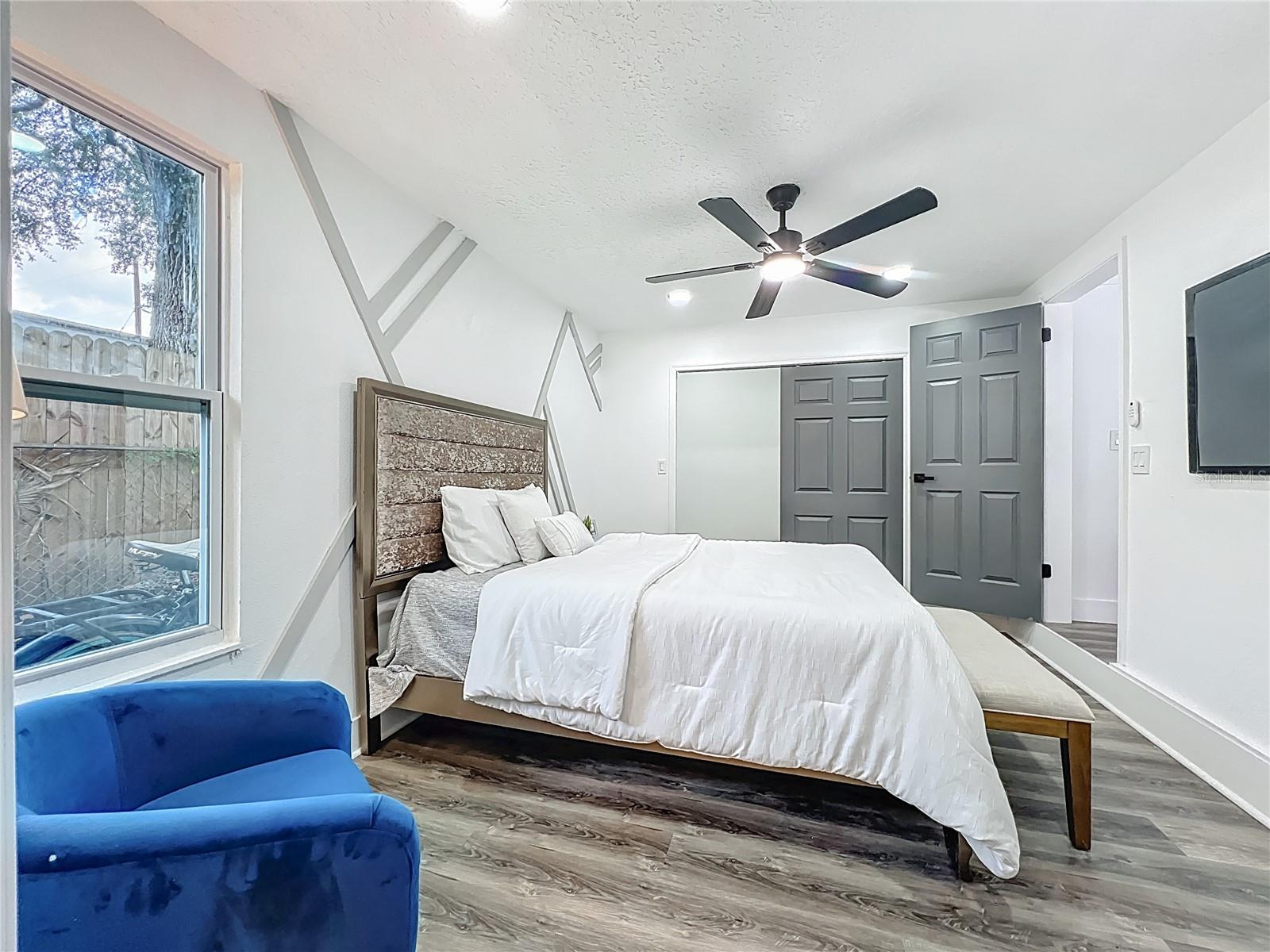 Image 23 of 37 For 6124 Dogwood Drive