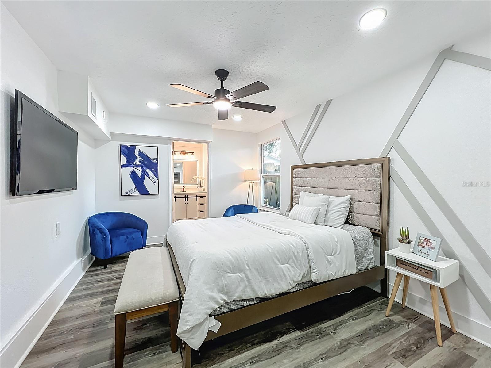 Image 25 of 37 For 6124 Dogwood Drive