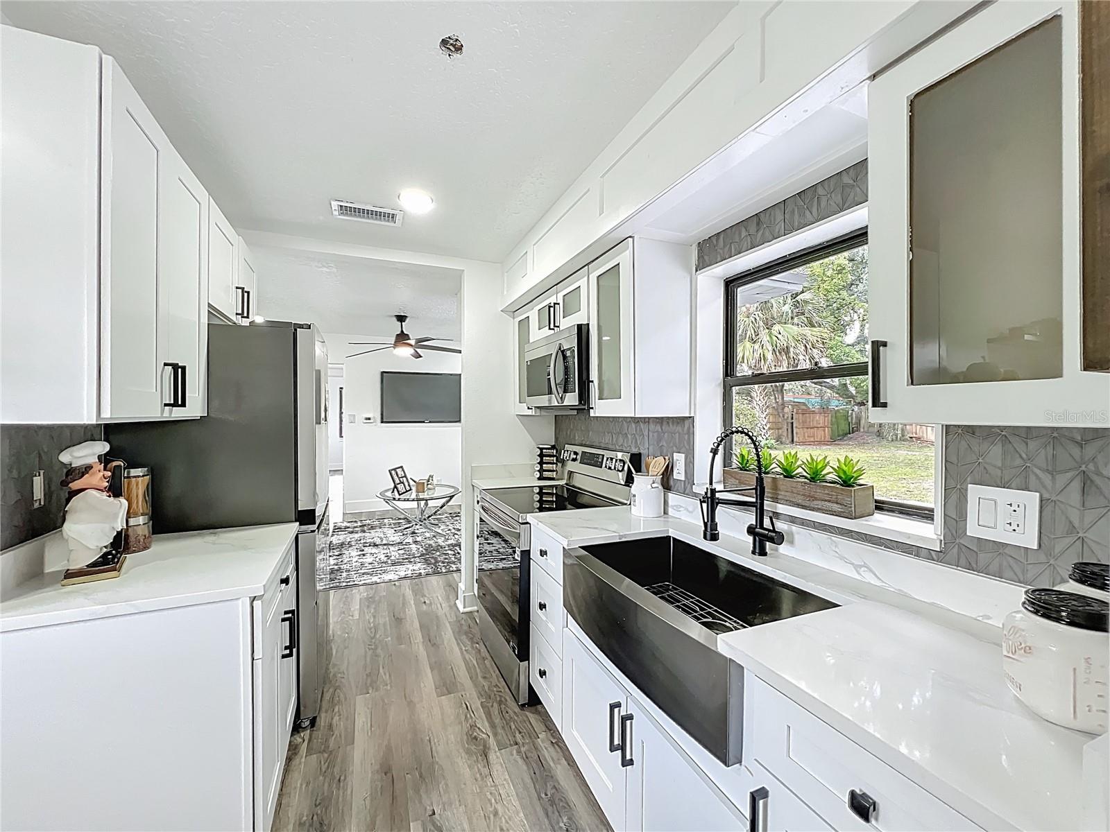 Image 28 of 37 For 6124 Dogwood Drive