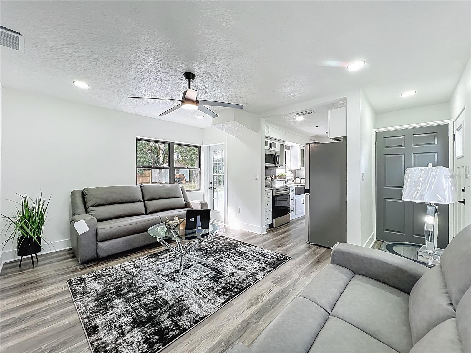 Image 9 of 37 For 6124 Dogwood Drive