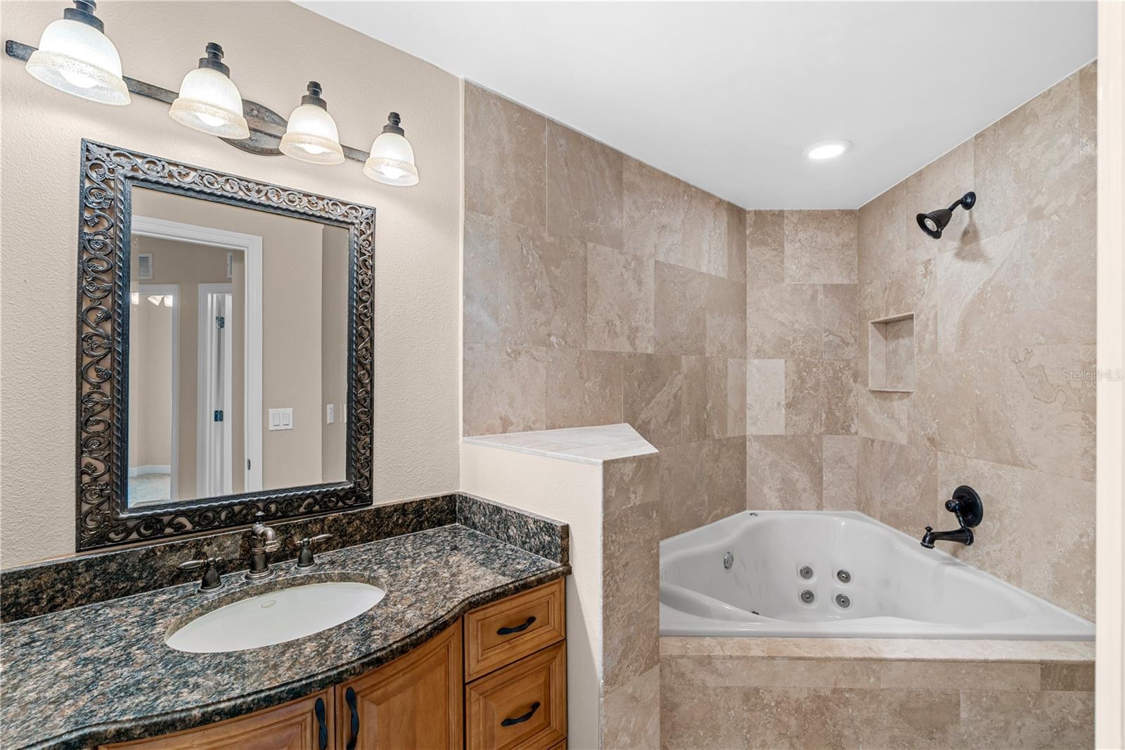 Image 24 of 59 For 10417 Lake Louisa Road