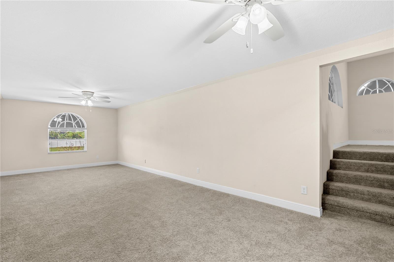 Image 27 of 59 For 10417 Lake Louisa Road