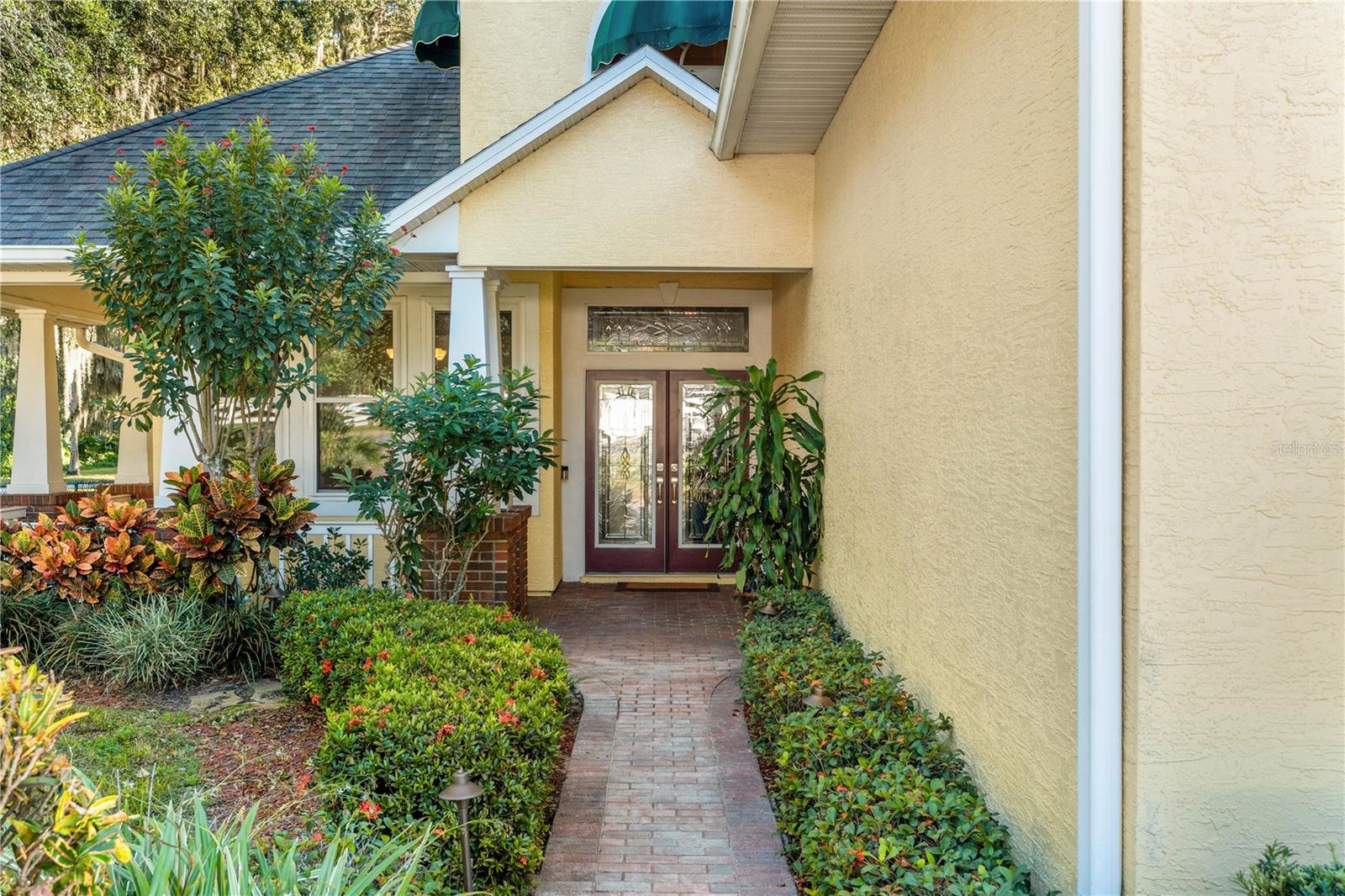 Image 3 of 59 For 10417 Lake Louisa Road